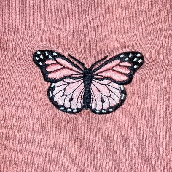 Brandy Melville Helen Butterfly T-shirt - Picture 5 of 9